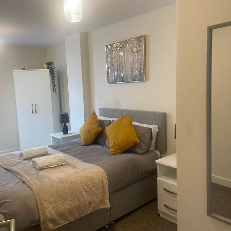 Stylish Two Bed In The Heart Of The City Μπέρμιγχαμ Εξωτερικό φωτογραφία