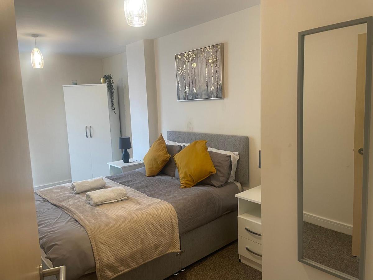 Stylish Two Bed In The Heart Of The City Μπέρμιγχαμ Εξωτερικό φωτογραφία